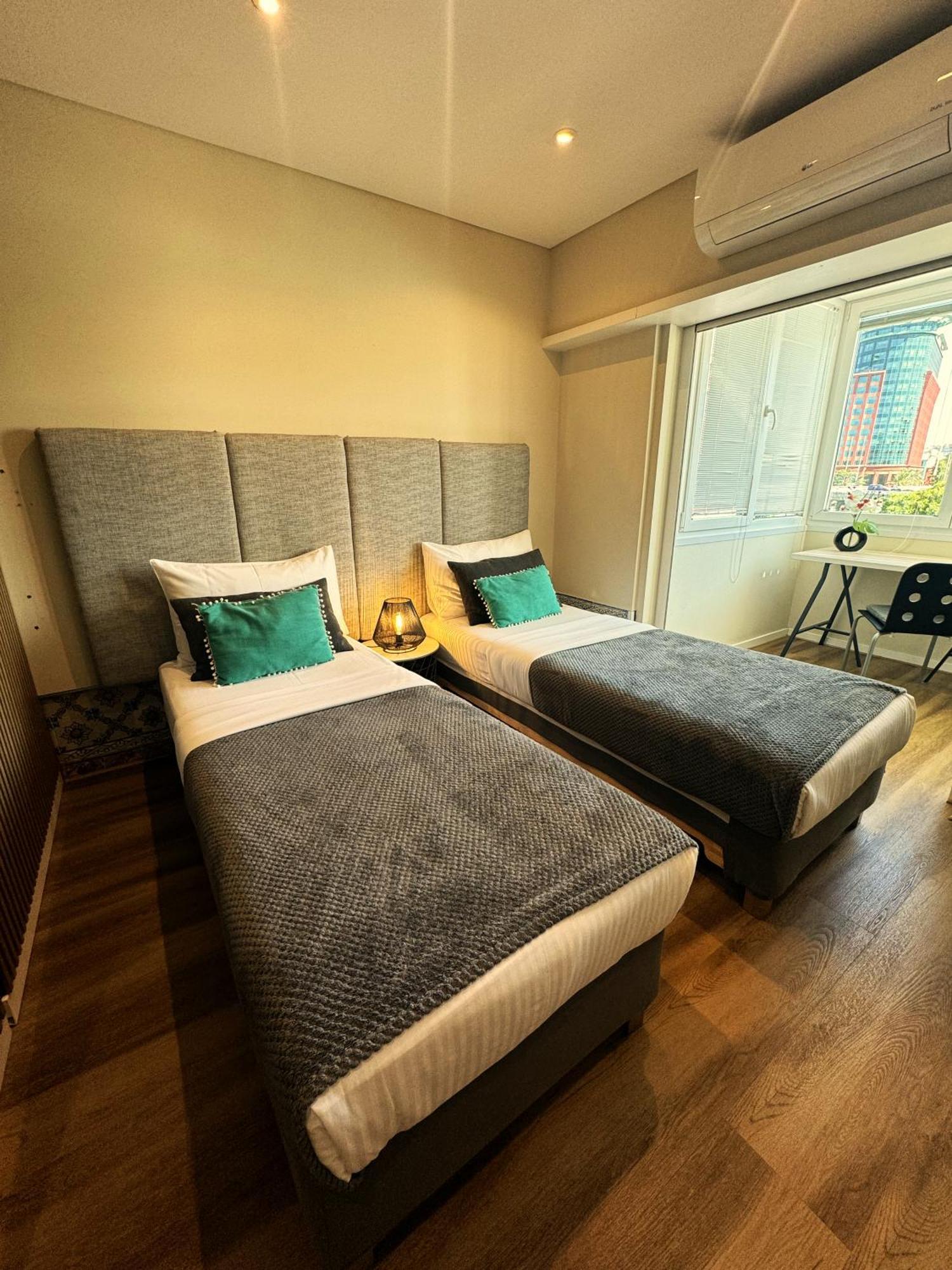 Lx Art Flats | Flat Two Hotel Lisbon Luaran gambar