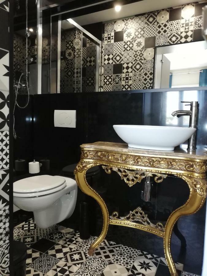 Lx Art Flats | Flat Two Hotel Lisbon Luaran gambar